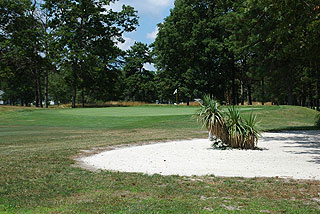 Mays Landing Golf & Country Club - Atlantic City Golf Course